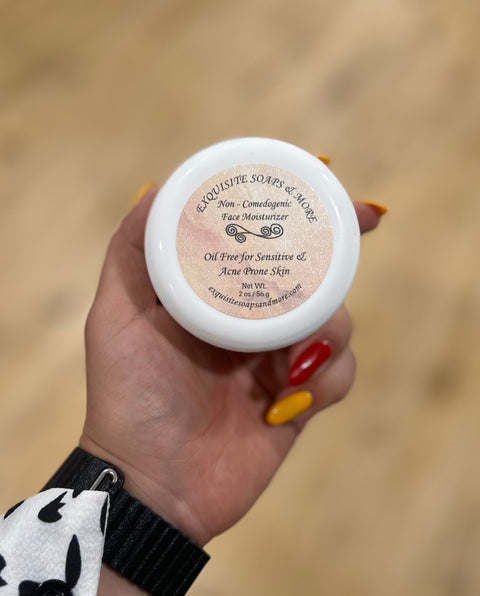 Non-Comedogenic Face Moisturizer